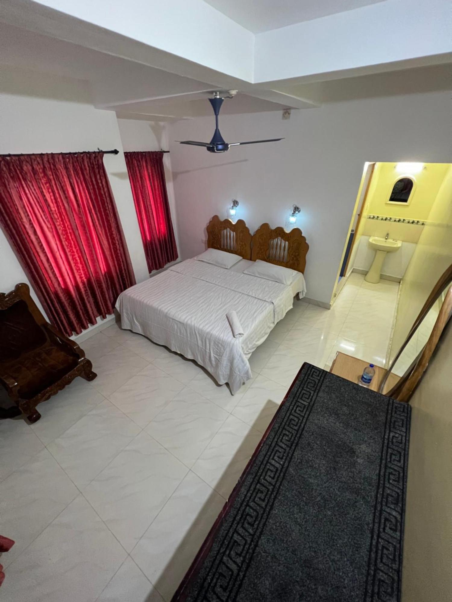 Tranquilou Homestay Thekkady Exteriör bild