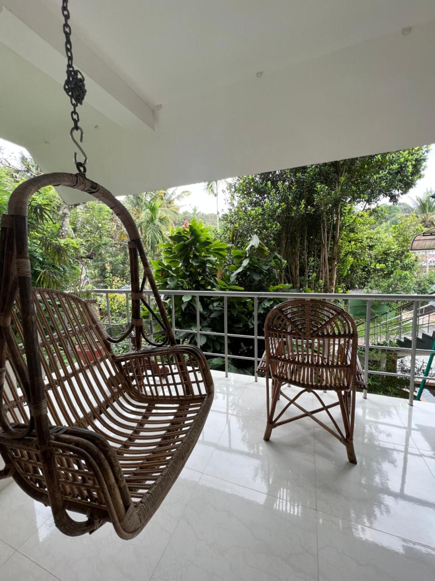 Tranquilou Homestay Thekkady Exteriör bild